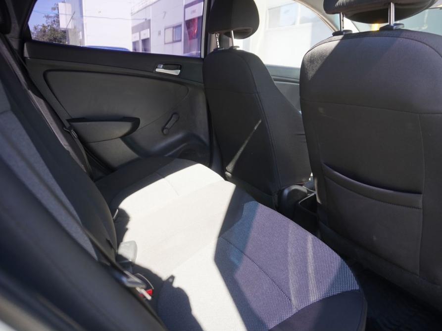 Hyundai Solaris I Москва  - изображение 10