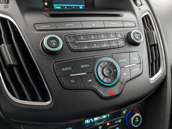 Ford Focus III Рестайлинг с пробегом 2015 года, цена 1 115 000 рублей, 59527 км, седан, Автокод Объявления