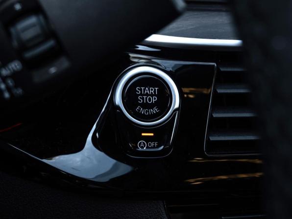 BMW 5 серии VII (G30/G31/G38) с пробегом 2019 года, цена 4 730 000 рублей, 103000 км, седан, Автокод Объявления