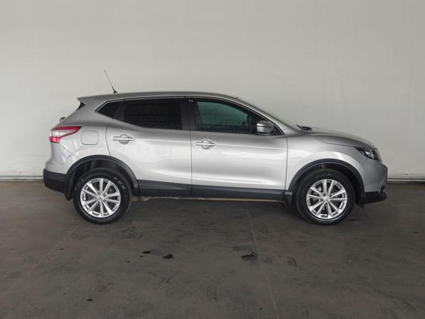 Nissan Qashqai II с пробегом 2016 года, цена 1 750 000 рублей, 73393 км, внедорожник, Автокод Объявления
