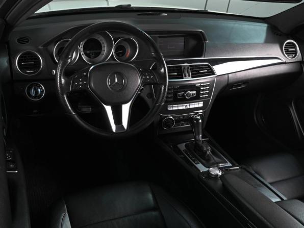 Mercedes-Benz C-Класс III (W204) Рестайлинг с пробегом 2013 года, цена 1 399 000 рублей, 161888 км, купе, Автокод Объявления