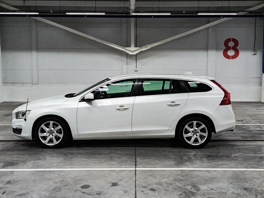 Volvo V60 I Рестайлинг Казань  - изображение 10