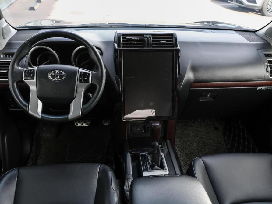 Toyota Land Cruiser Prado 150 Series Рестайлинг 2 Москва  - изображение 12