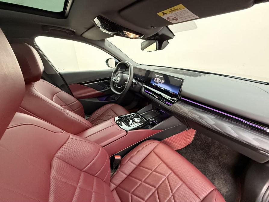 BMW 5 серии VIII (G60/G61/G68) Москва  - изображение 14