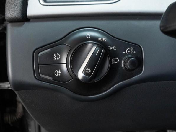 Audi A4 IV (B8) Рестайлинг с пробегом 2012 года, цена 1 325 000 рублей, 205464 км, седан, Автокод Объявления