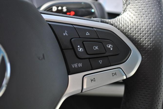 Volkswagen Talagon I Рестайлинг с пробегом 2025 года, цена 5 949 000 рублей, 1200 км, внедорожник, Автокод Объявления