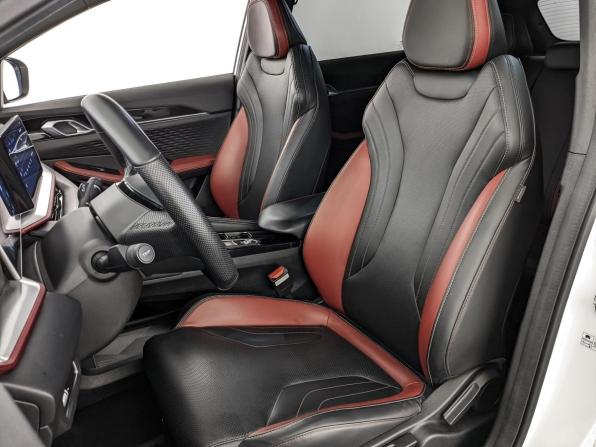 Geely Coolray I Рестайлинг с пробегом 2023 года, цена 2 060 000 рублей, 59693 км, внедорожник, Автокод Объявления