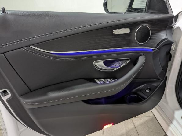 Mercedes-Benz E-Класс V (W213 S213 C238) Рестайлинг с пробегом 2021 года, цена 4 790 000 рублей, 68306 км, седан, Автокод Объявления