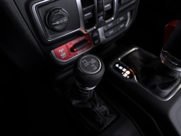 Jeep Wrangler IV (JL) Рестайлинг с пробегом 2025 года, цена 8 600 000 рублей, 40 км, внедорожник, Автокод Объявления