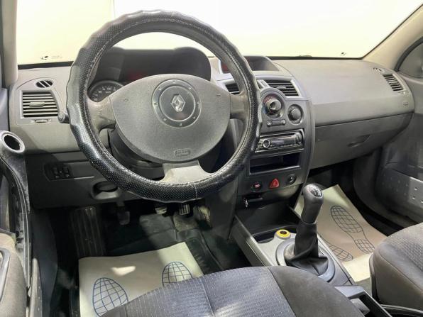 Renault Megane II с пробегом 2004 года, цена 250 000 рублей, 320000 км, седан, Автокод Объявления