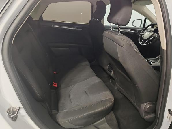Ford Mondeo V с пробегом 2016 года, цена 1 150 000 рублей, 331236 км, седан, Автокод Объявления