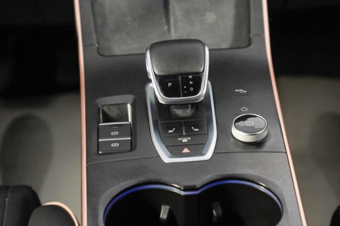 Omoda C5 I с пробегом 2023 года, цена 1 799 000 рублей, 84000 км, внедорожник, Автокод Объявления