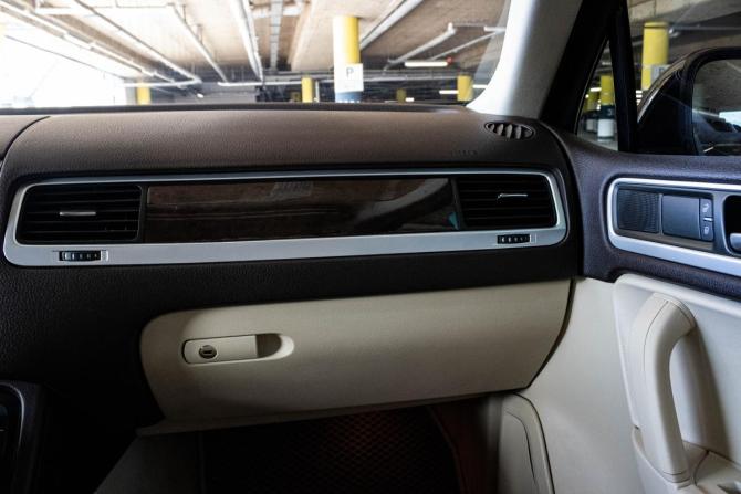 Volkswagen Touareg II с пробегом 2012 года, цена 2 250 000 рублей, 211909 км, внедорожник, Автокод Объявления