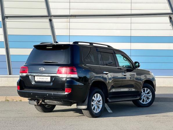 Toyota Land Cruiser 200 Series Рестайлинг 2 с пробегом 2018 года, цена 6 677 000 рублей, 136000 км, внедорожник, Автокод Объявления