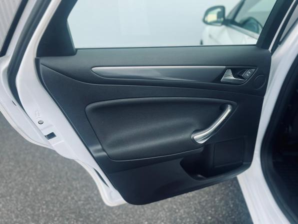 Ford Mondeo IV Рестайлинг с пробегом 2014 года, цена 950 000 рублей, 96000 км, седан, Автокод Объявления