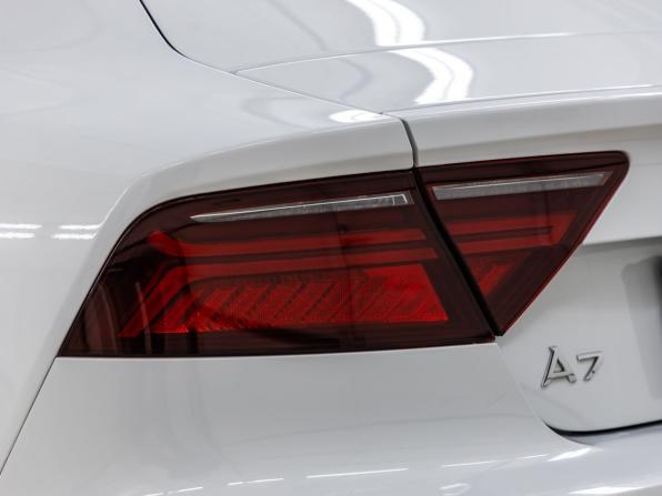 Audi A7 I (4G) Рестайлинг с пробегом 2015 года, цена 3 698 000 рублей, 83382 км, лифтбек, Автокод Объявления