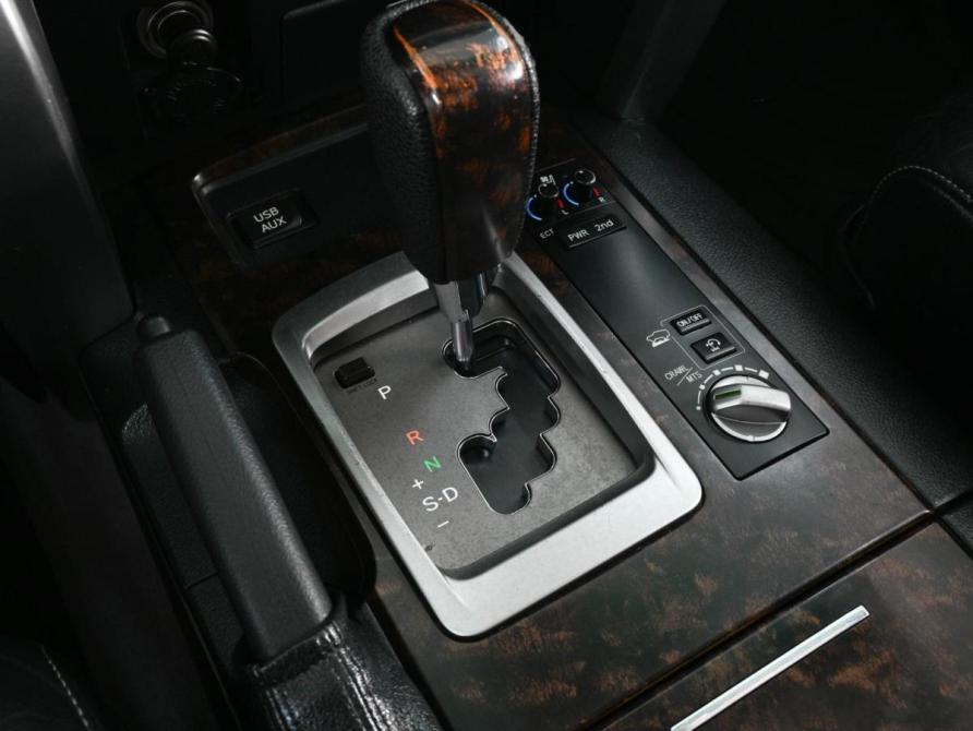 Toyota Land Cruiser 200 Series Рестайлинг 1 Ростов-на-Дону  - изображение 21