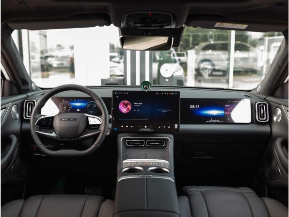 Новый Jaecoo J8 2026 года, цена 4 599 000 рублей, внедорожник, Автокод Объявления