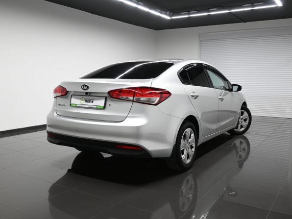 Kia Cerato III Рестайлинг (Classic) с пробегом 2016 года, цена 975 000 рублей, 274730 км, седан, Автокод Объявления