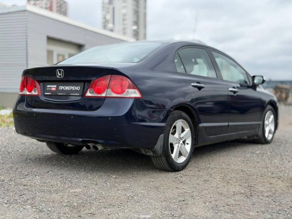 Honda Civic VIII с пробегом 2008 года, цена 595 000 рублей, 374000 км, седан, Автокод Объявления