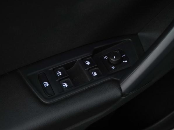 Volkswagen Tiguan II Рестайлинг с пробегом 2021 года, цена 2 549 777 рублей, 96063 км, внедорожник, Автокод Объявления