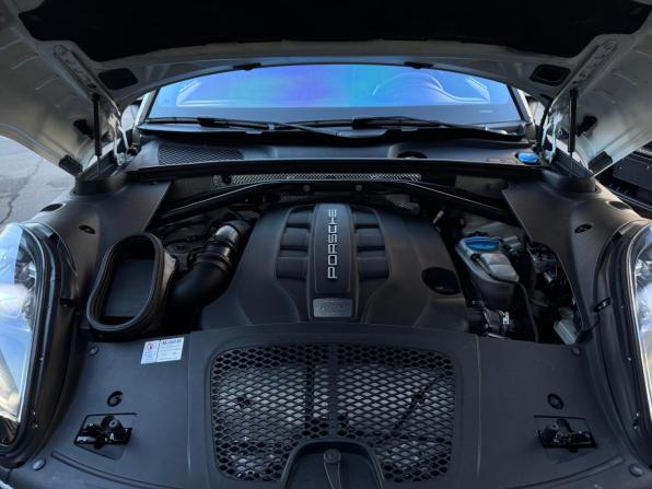 Porsche Macan I с пробегом 2017 года, цена 3 790 000 рублей, 128613 км, внедорожник, Автокод Объявления