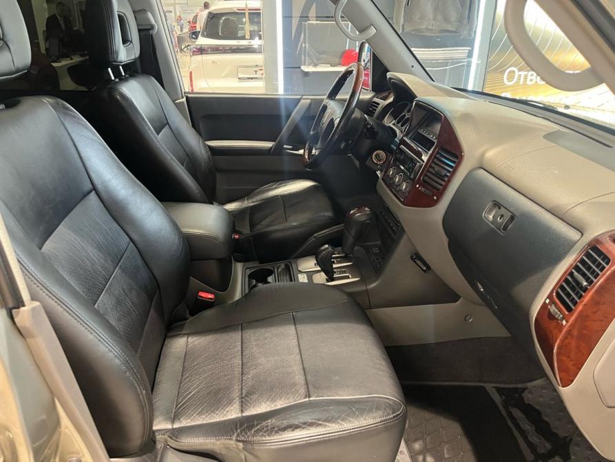 Mitsubishi Pajero III Рестайлинг Екатеринбург  - изображение 21