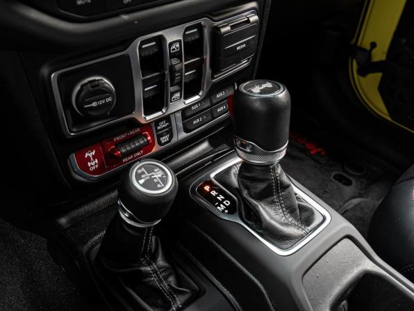 Jeep Wrangler IV (JL) Рестайлинг с пробегом 2024 года, цена 9 380 000 рублей, 24322 км, внедорожник, Автокод Объявления