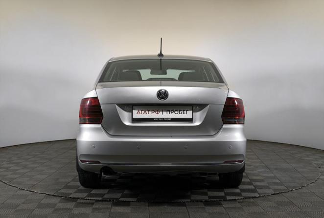 Volkswagen Polo V Рестайлинг с пробегом 2017 года, цена 1 145 000 рублей, 114945 км, седан, Автокод Объявления