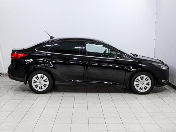 Ford Focus III Рестайлинг с пробегом 2018 года, цена 1 429 000 рублей, 113330 км, седан, Автокод Объявления