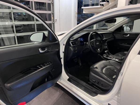 Kia Optima IV с пробегом 2018 года, цена 1 831 000 рублей, 181061 км, седан, Автокод Объявления