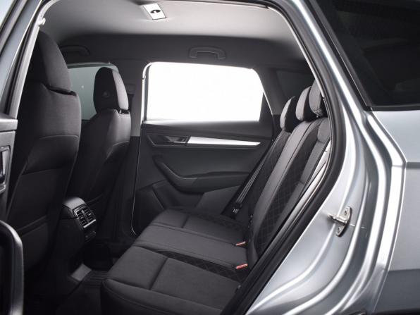 Skoda Karoq I с пробегом 2021 года, цена 2 199 999 рублей, 68632 км, внедорожник, Автокод Объявления