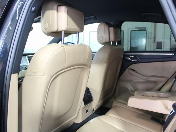 Porsche Macan I с пробегом 2017 года, цена 3 415 000 рублей, 95802 км, внедорожник, Автокод Объявления