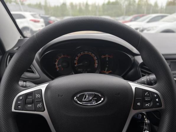 Lada (ВАЗ) Vesta I с пробегом 2019 года, цена 1 011 000 рублей, 126020 км, универсал, Автокод Объявления
