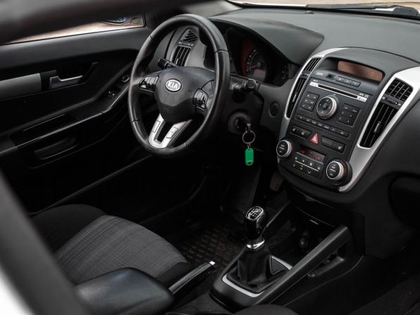 Kia Ceed I Рестайлинг с пробегом 2011 года, цена 540 000 рублей, 200774 км, хэтчбек, Автокод Объявления