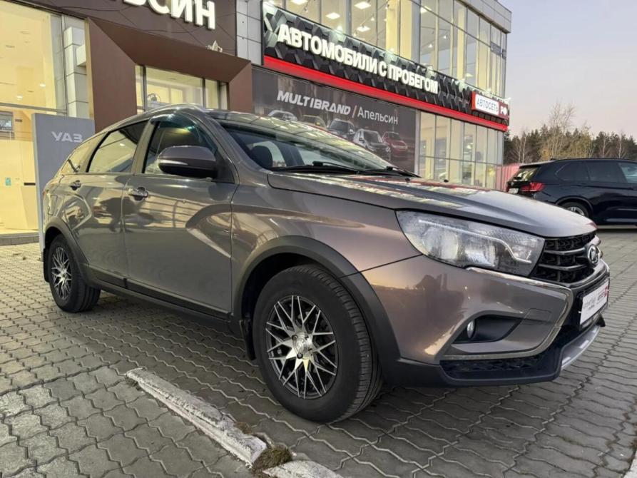Lada (ВАЗ) Vesta I Набережные Челны  - изображение 5