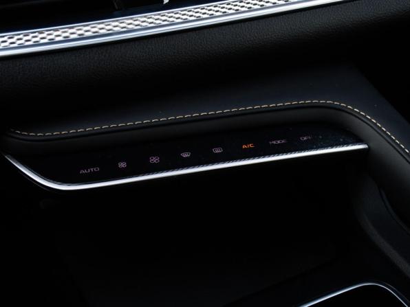 FAW Bestune B70 I Рестайлинг с пробегом 2024 года, цена 2 390 000 рублей, 64 км, лифтбек, Автокод Объявления