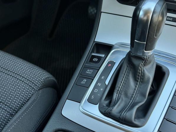 Volkswagen Passat CC I с пробегом 2011 года, цена 993 000 рублей, 205615 км, седан, Автокод Объявления