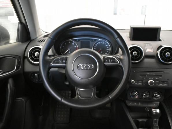 Audi A1 I (8X) с пробегом 2013 года, цена 1 095 000 рублей, 187953 км, хэтчбек, Автокод Объявления