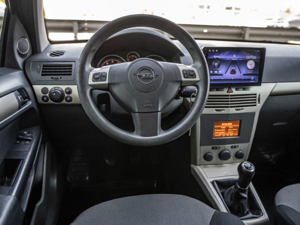 Opel Astra H Рестайлинг с пробегом 2008 года, цена 498 000 рублей, 219353 км, седан, Автокод Объявления