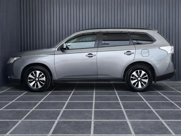 Mitsubishi Outlander III с пробегом 2012 года, цена 1 097 000 рублей, 257200 км, внедорожник, Автокод Объявления