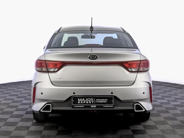 Kia Rio IV Рестайлинг с пробегом 2021 года, цена 1 665 000 рублей, 49961 км, седан, Автокод Объявления