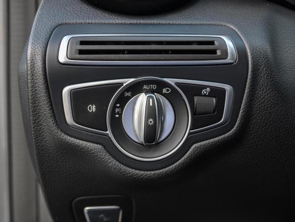 Mercedes-Benz C-Класс IV (W205) Рестайлинг с пробегом 2019 года, цена 3 440 000 рублей, 35319 км, седан, Автокод Объявления