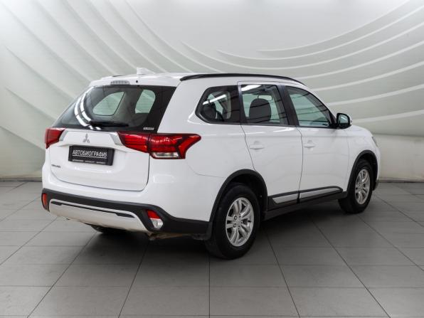 Mitsubishi Outlander III Рестайлинг 3 с пробегом 2021 года, цена 2 398 000 рублей, 88509 км, внедорожник, Автокод Объявления