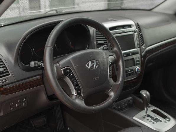 Hyundai Santa Fe II Рестайлинг с пробегом 2012 года, цена 1 350 000 рублей, 185313 км, внедорожник, Автокод Объявления