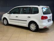 Volkswagen Touran I Рестайлинг 2 Ростов-на-Дону  - изображение 16