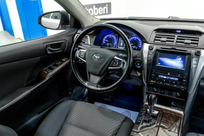 Toyota Camry VII (XV50) Рестайлинг с пробегом 2015 года, цена 1 684 000 рублей, 207000 км, седан, Автокод Объявления