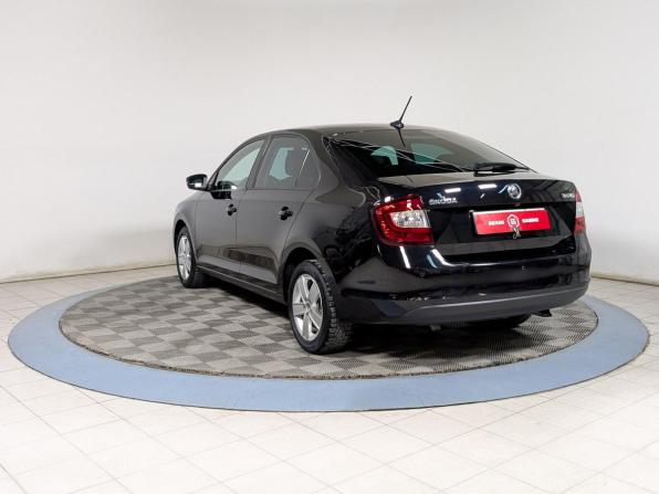 Skoda Rapid I Рестайлинг с пробегом 2019 года, цена 999 900 рублей, 260000 км, лифтбек, Автокод Объявления