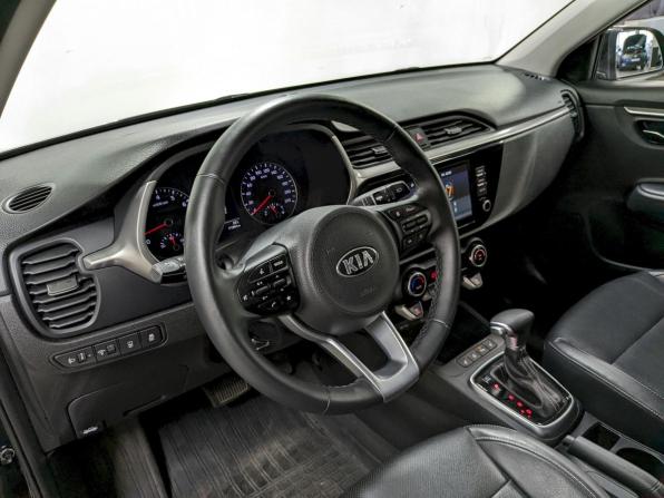 Kia Rio IV Рестайлинг с пробегом 2021 года, цена 1 940 000 рублей, 71940 км, хэтчбек, Автокод Объявления