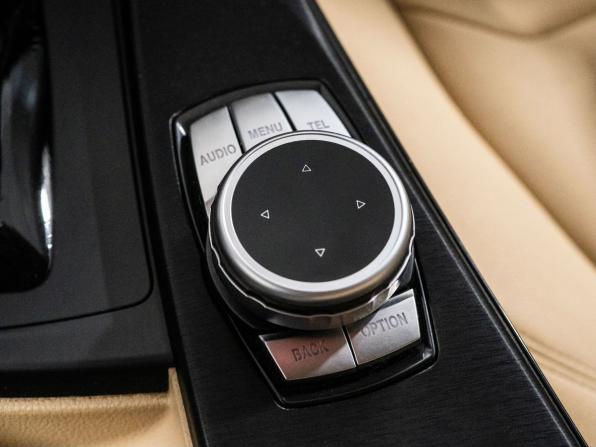 BMW 3 серии VI (F3x) с пробегом 2013 года, цена 1 550 000 рублей, 164325 км, седан, Автокод Объявления